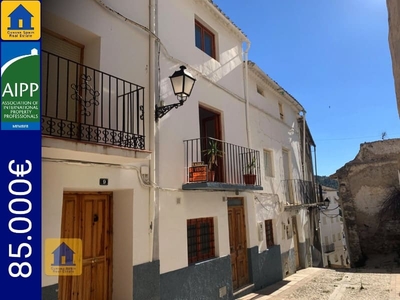 Casa en venta en Castril, Granada