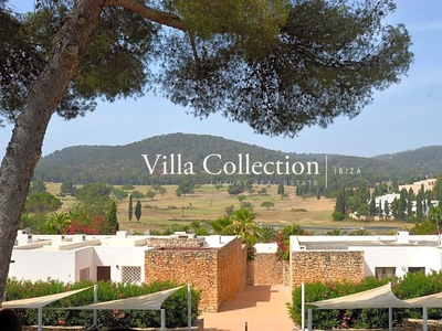 Chalet en venta en Santa Eulalia / Santa Eularia, Ibiza