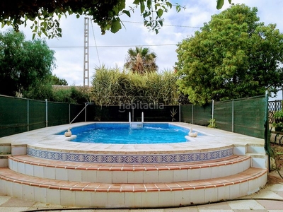 Chalet finca con olivos , con vivienda , piscina, barbacoa y jardín. en Cartagena