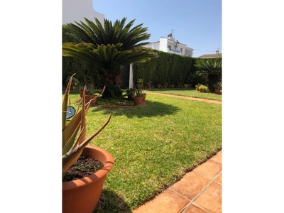 Venta Casa unifamiliar en Calle VALERO Lepe. Buen estado con terraza 160 m²