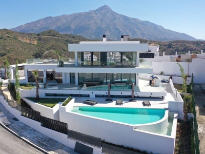 Venta Casa unifamiliar Marbella. Con terraza 439 m²