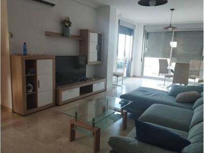 Venta Piso Dénia. Piso de tres habitaciones en Calle Carretera de los Marines. Buen estado primera planta con terraza