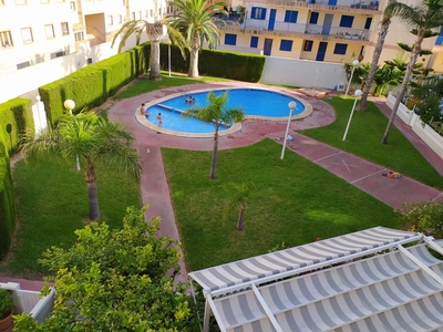 Alquiler de piso con piscina y terraza en Canet d'En Berenguer