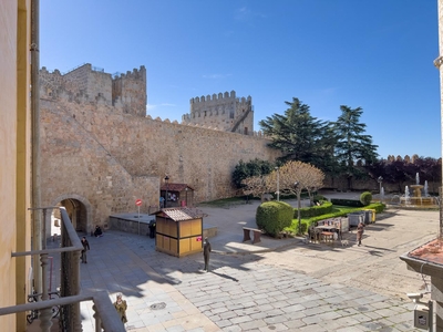 Alquiler de piso en centro (Ávila)