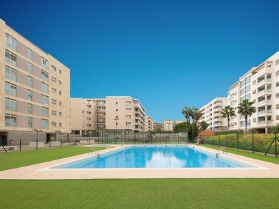 Alquiler de piso en Las Torres de 2 habitaciones con terraza y piscina