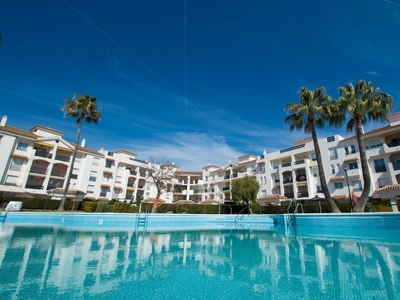 Apartamento en venta en San Pedro de Alcantara, Marbella, Málaga