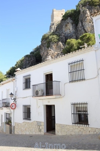 Casa en venta en Zahara de la Sierra, Cádiz
