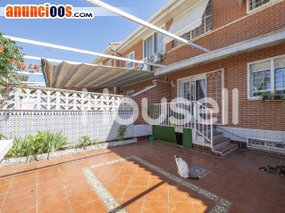 Chalet en venta de 131..