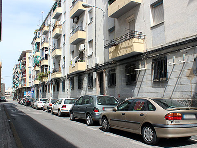 Piso en Calle ARZOBISPO GUERRERO, Granada