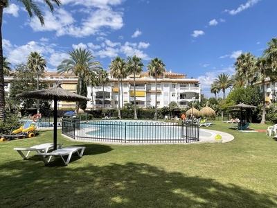 Piso en venta en Marbella, Málaga