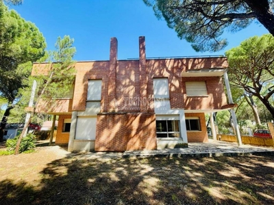 Venta Casa unifamiliar Laguna de Duero. 1342 m²