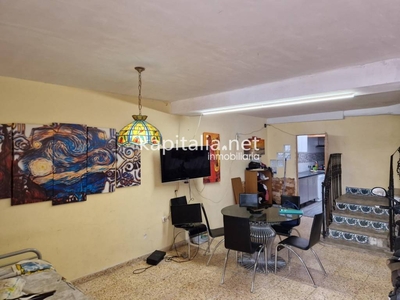 Venta Casa unifamiliar Ontinyent. Con balcón 156 m²