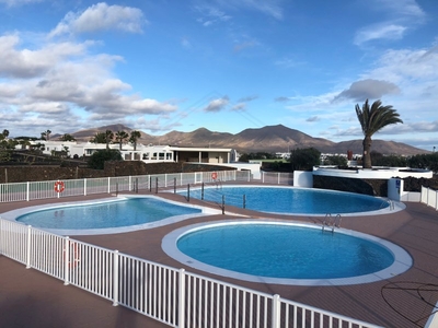 Venta de casa con piscina en Yaiza, Playa Blanca