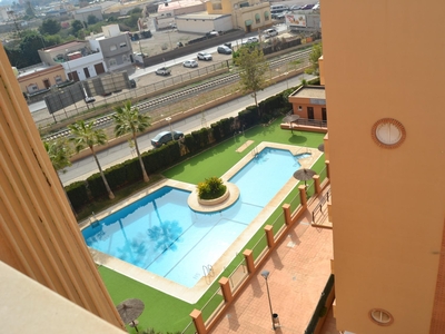 Venta de piso con piscina y terraza en Nueva Andalucía (Almería), Manuel azaña