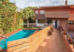 Casa pareada impecable, confortable, luminosa! en Cabrils