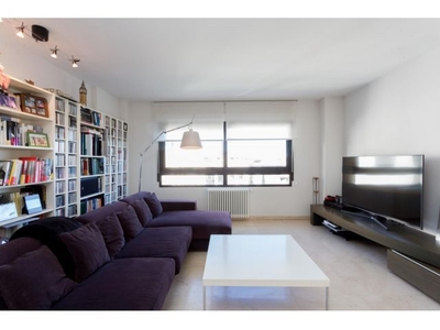 Apartamento en Alquiler en Madrid de las Caderechas, Madrid