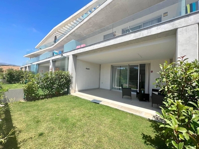 Apartamento en venta en Bahía Dorada, Estepona, Málaga