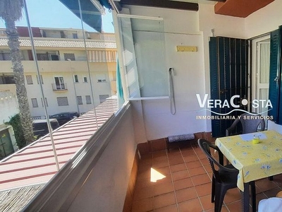 Dúplex en alquiler en Isla Cristina ciudad de 1 habitación con terraza y garaje