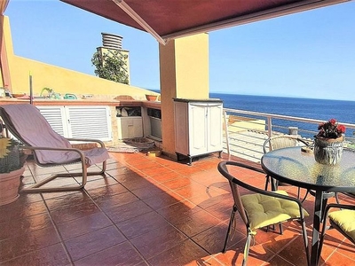 Dúplex en venta en Las Caletillas-Punta Larga de 3 habitaciones con terraza y garaje