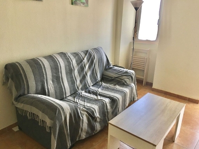 Piso en alquiler en Centro - Cáceres de 1 habitación con muebles y balcón
