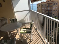 Apartamento con 3 habitaciones con ascensor, piscina y vistas al mar en Sueca
