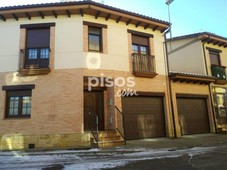 Casa adosada en venta en Travesía de la Ermita en Vilecha por 215.000 €