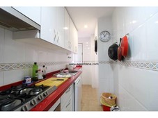 Venta Piso Motril. Piso de tres habitaciones Buen estado