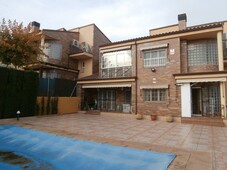Alquiler de casa con piscina y terraza en Los Cigarrales, La Bastida (Toledo)