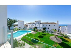 Ático en venta en Lomas de Marbella en Los Monteros-Bahía de Marbella por 499.000 €