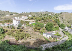 Casa con terreno en Árchez