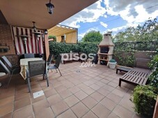 Chalet adosado en venta en Loranca- Nuevo Versalles-Parque Miraflores en Loranca- Nuevo Versalles-Parque Miraflores por 479.260 €