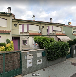 Alquiler de casa con piscina y terraza en Cambre, Camiño Real