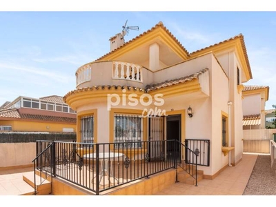 Casa adosada en venta en Calle del Antílope, 10