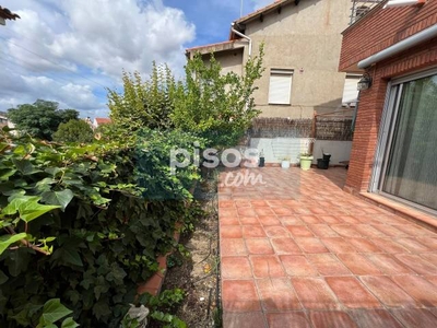 Casa en venta en Carrer de Pompeu Fabra, cerca de Carrer de Sant Joan