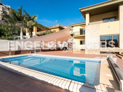 Casa en venta en Cullera