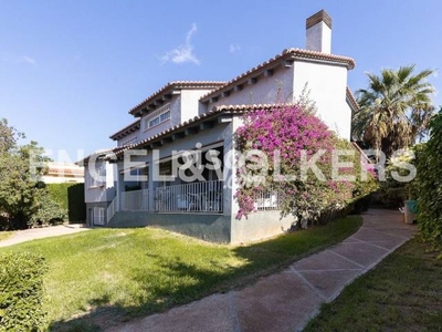 Casa en venta en L'eliana