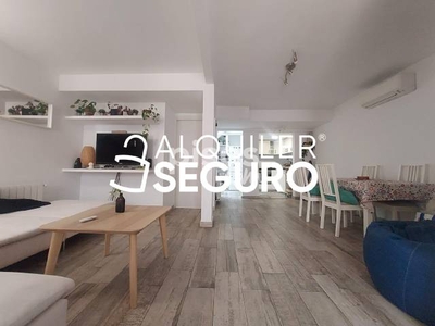 Chalet en alquiler en Sant Marti