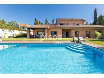 Chalet en venta en Paseo del Fuego, 21