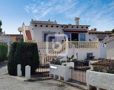 Pareado en venta en Moraira, Teulada-Moraira, Alicante