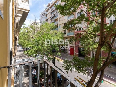 Piso en alquiler en Carrer de l'Almirall Cadarso