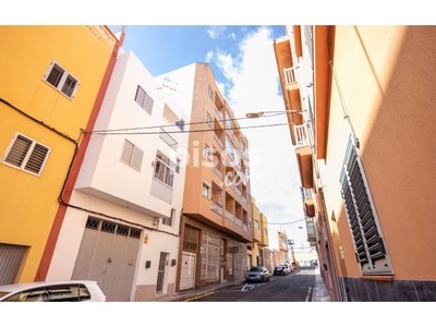 Piso en venta en Calle Corominas