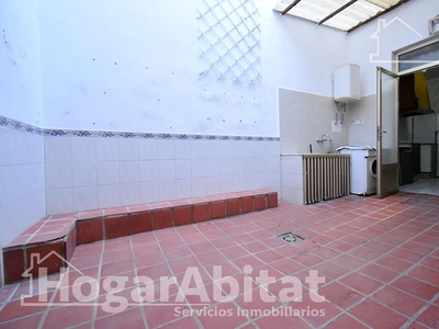 Venta de casa con terraza en Oliva, Oliva