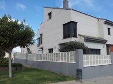 Venta Casa unifamiliar El Ejido. Con terraza 330 m²