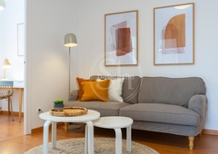 Alquiler ático con 3 habitaciones amueblado en Barcelona