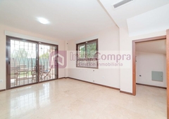 Alquiler casa con 4 habitaciones con parking, piscina, calefacción y aire acondicionado en Murcia