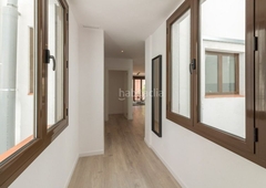 Alquiler piso amplia vivienda reformada en Raval Barcelona