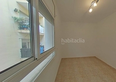 Alquiler piso tercero con 3 habitaciones en Creu de Barberà Sabadell