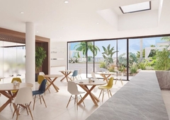 Chalet con 4 habitaciones con parking, piscina y aire acondicionado en Marbella