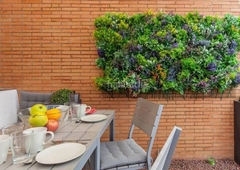 Piso apartamento con licencia turistica y patio privativo en Sevilla