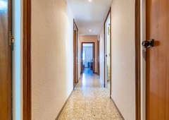 Piso con 4 habitaciones con ascensor, calefacción y vistas al mar en Tarragona